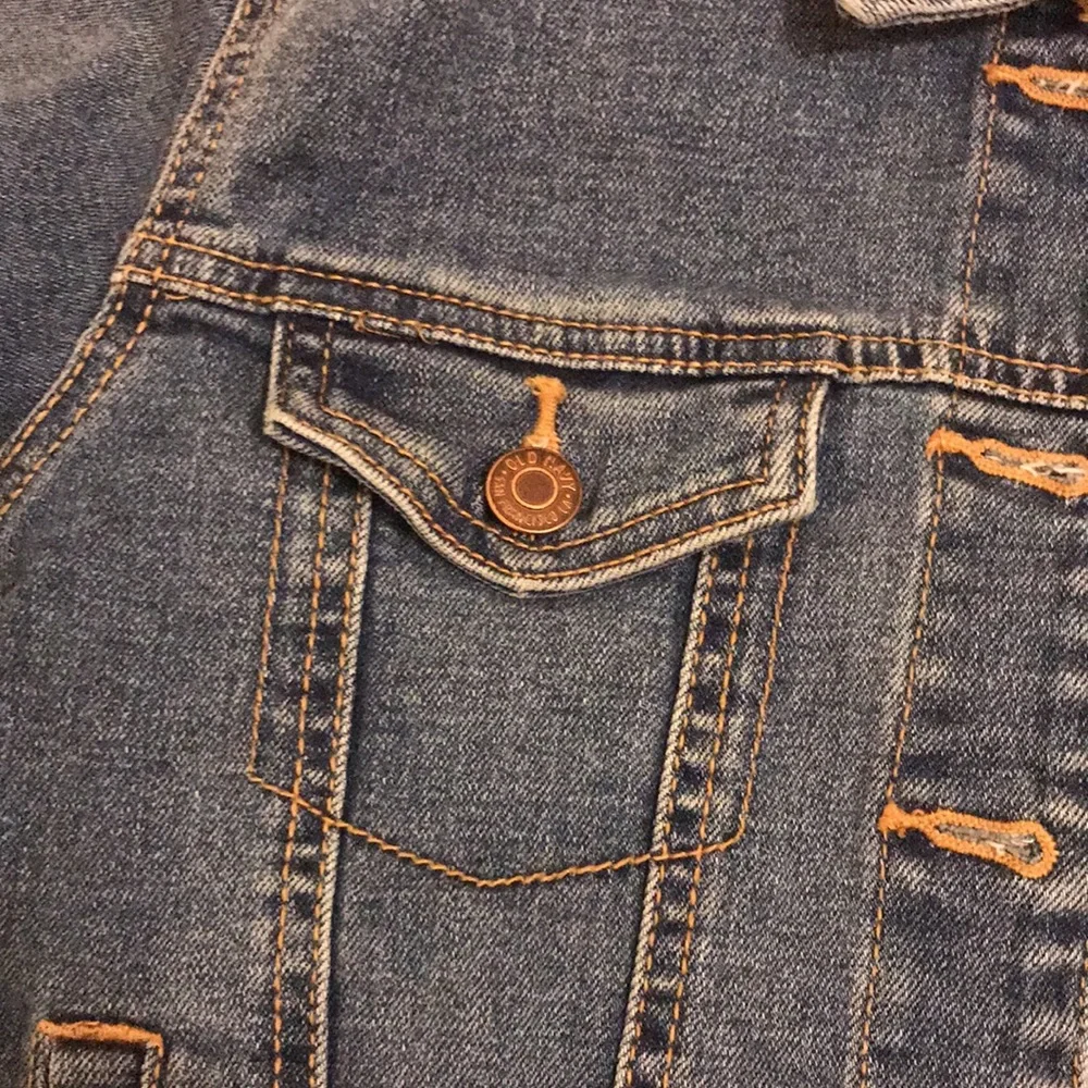 Old Navy Jean Jacket size L
